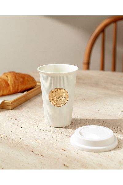 Madame Coco Cupa de aur mare
