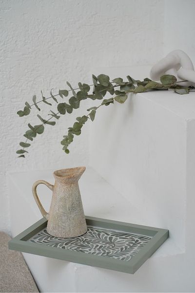 DEKORMED DECORATIVE LEAF PATTERNED TRAY/BOARD/ PRESENTATION