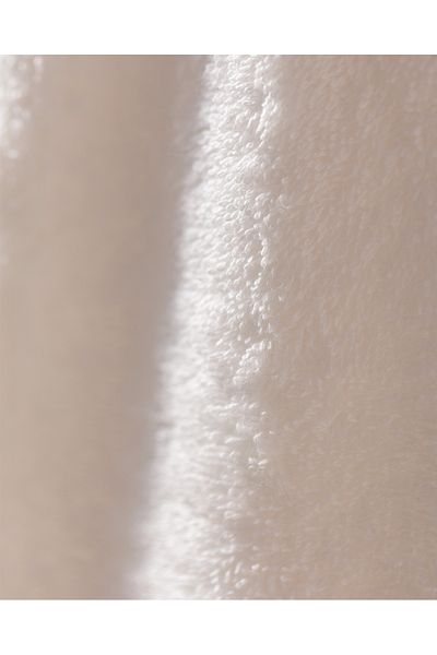 Madame Coco Angelique Face Towel - White - 50x70 Cm