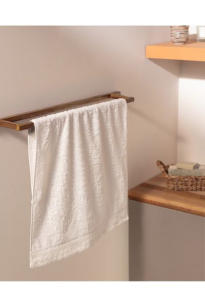 Madame Coco Angelique Face Towel - White - 50x70 Cm