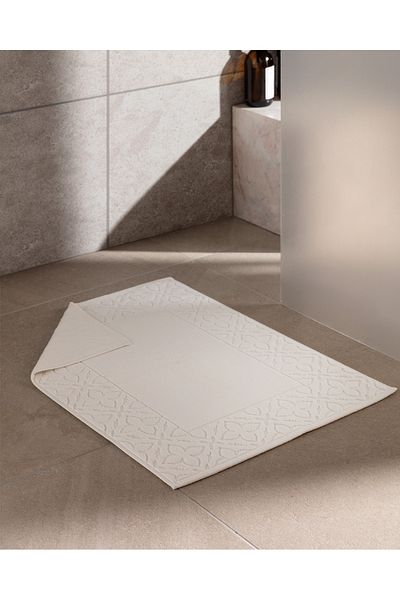 Madame Coco Chance Foot Towel - Hotel Collection