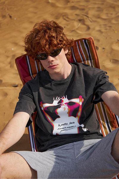 Trendiz Unisex Pretty Face Washable Tshirt Anthracite
