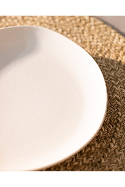 Madame Coco Souci Cream Cake Plate - 22 Cm