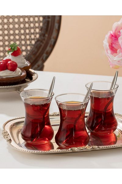 Madame Coco طقم فيكتورين مكون من 6 أكواب شاي