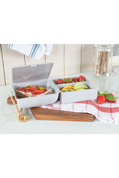 Madame Coco Blanch Sandwich Box