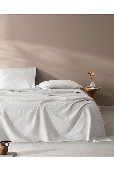 Madame Coco Esther Double Bedspread Set