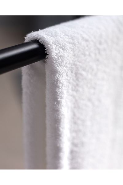 Madame Coco Ryella Dobby Bath Towel - Hotel Collection