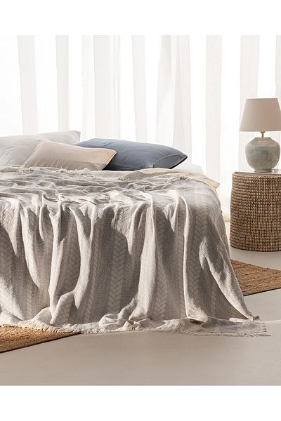 Madame Coco Ames Double Bedspread Set