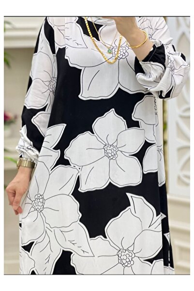 MODA Büyük çiçek desenli elbise