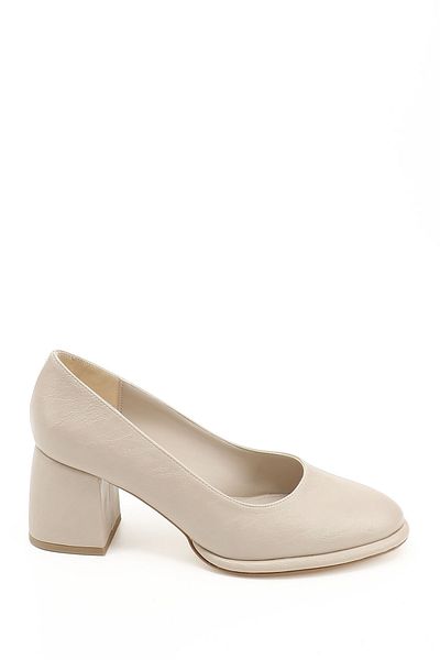 GÖNDERİ(R) Women / Girls Nude Medium Thick Platform Heeled Shoes