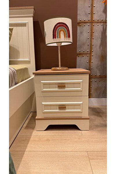 Almila Monte Komodin