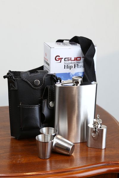 imsaconcept 3 Glass Flask Set with Leather Bag and Keychain Accessories 8.oz Gift for Lover