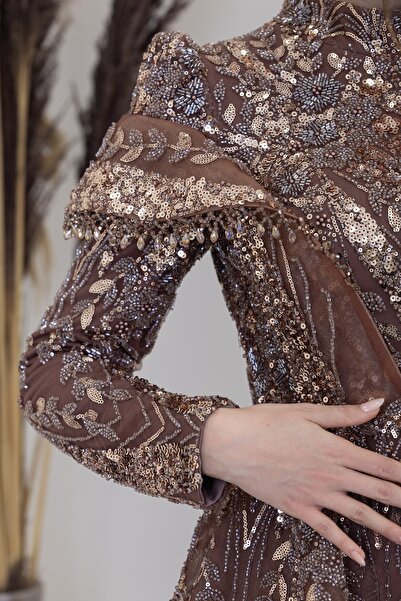 PİENNAR V Drape Eslem Evening Dress with Shoulders