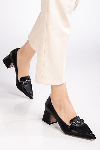 Dilimler Ayakkabı Women's Heeled Shoes Black Pointed Buckle Thick Heels