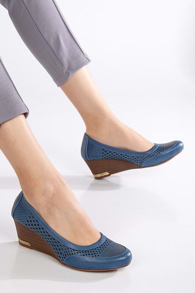 ANALİN SHOES Pantofi cu toc cu pană cu laser din piele naturală de damă - albastru denim