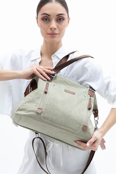 Matthew Cox Green Women's Crossbody Bag Byn2370