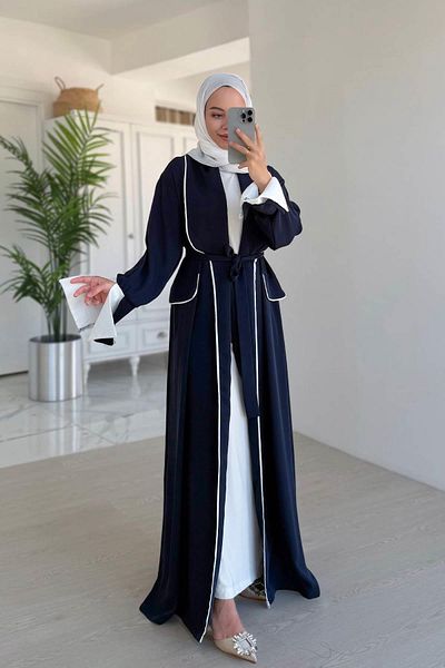 Ka Hijab Μπλε Navy Piping-λεπτομέρεια δεμένη Abaya