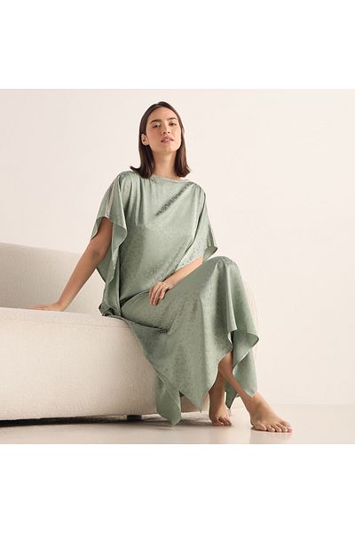 FAV فستان قفطان ليلي مزخرف برقبة على شكل قارب