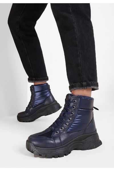 B T Shoes Sneakers High-top Navy Macey