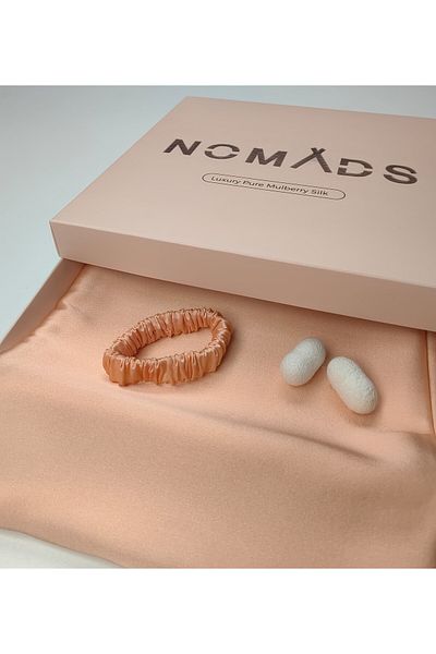 Nomads Felt Salmon Pillowcase with 100% Mulberry Silk, 16 Momme, Comfort for Skin and Hair (1 Piece, 50X70 cm)