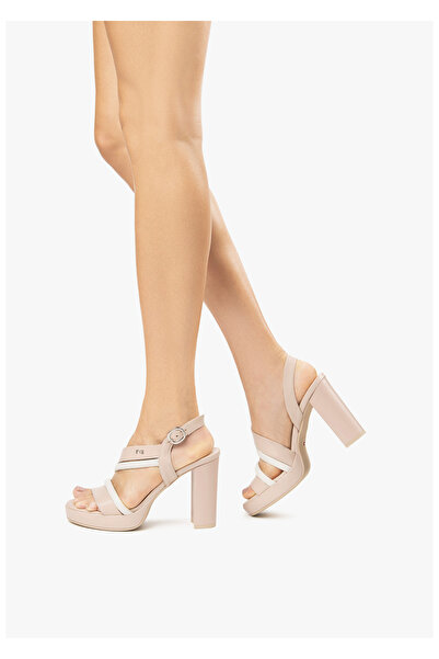 Nero Giardini sandals