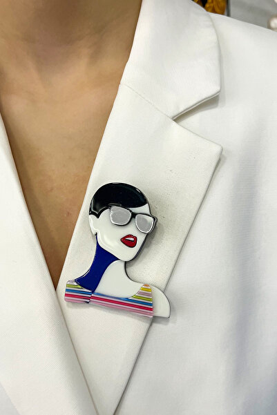 Modex Gözlüklü Şık Kadın Figürü Broş (6cm)