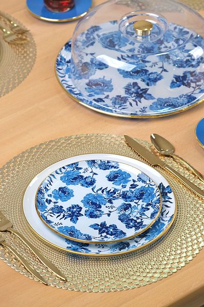 Glore Blue Rose Gold Gilded 6-Person 28-Piece Cake Tea Serving Set
