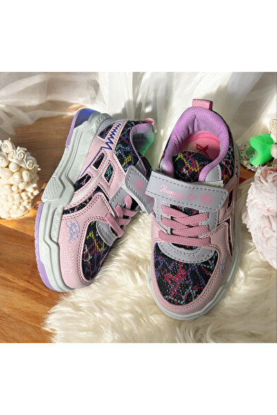 Lion ORTAPEDİ HAFİF TABANLI 26/30ARASI IŞIKLI ÇOCUK SPOR