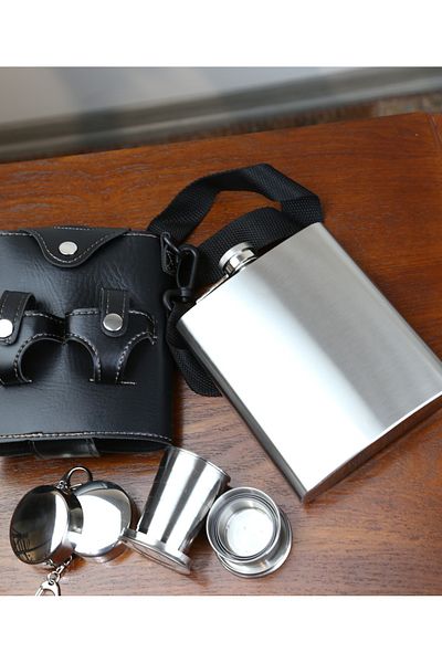 imsaconcept 2 Pieces Keychain Folding Shot Glass Flask Set with Leather Bag for Anniversary, Gift for Lover