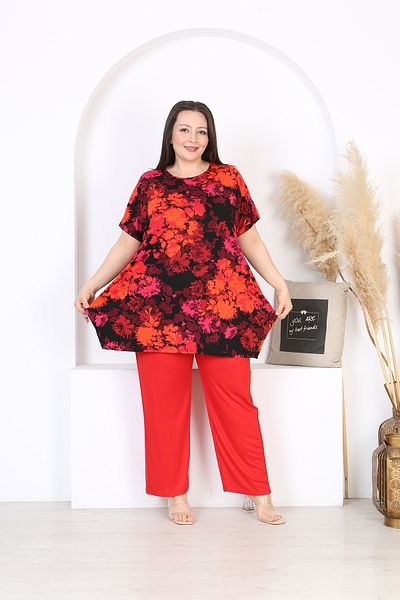 XL Modam Women's Lycra Red Patterned Suit