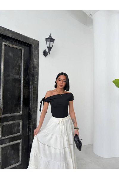 ARK MAĞAZALARI Bluză decoltată pe umeri cu fundă, care se potrivește cu orice combinație