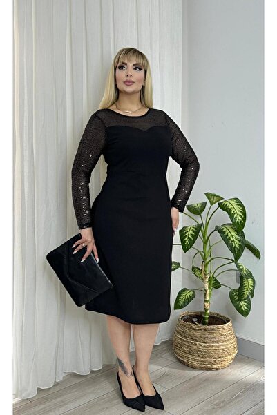 Genel Markalar KADIN BÜYÜK BEDEN YAKA VE KOL DETAYLI LİKRALI SCUBA KREP ABİYE...