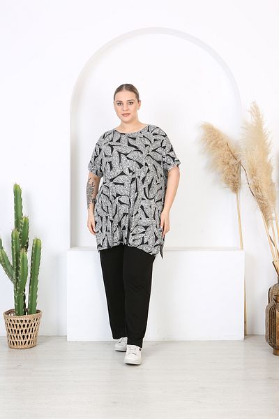 XL Modam Women's Lycra Black Patterned Suit
