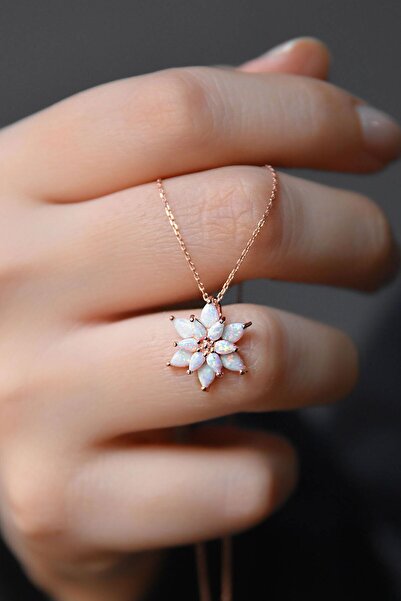 Papatya Silver 925 Ayar Gümüş Beyaz Doğal Opal Taşlı Lotus Kolye
