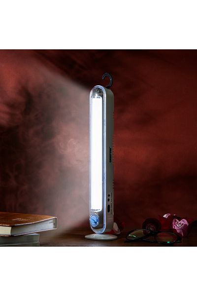 Geepas Rechargeable LED Lantern, Light Dimmer, 30pcs LED, GE51035 | 15hrs Working Time