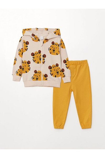LC Waikiki Crew Neck Sweatshirt and Sweatpants for Baby Boy - Set of 2