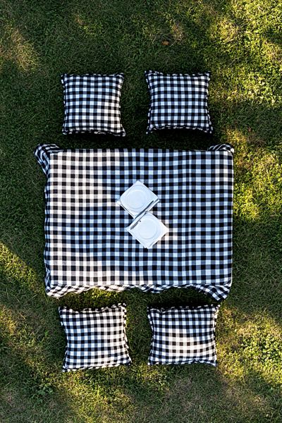 PARİS HOME 4 Pcs Cushion & 1 Pcs Picnic Mat Checkered Tablecloth Tableware Cloth Multi-Purpose Cover