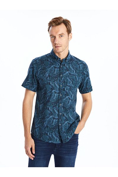 LC Waikiki Ανδρικό πουκάμισο LCW Regular Fit με κοντό μανίκι με σχέδιο ποπλίνα