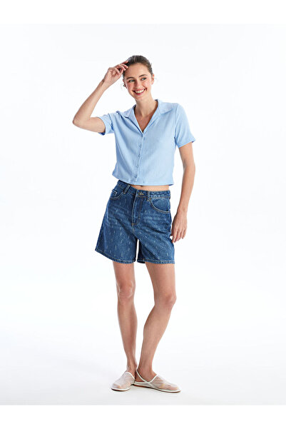 LC Waikiki Γυναικείο τζιν σορτς Indigo Standard Fit με σκισίματα και λεπτομέρ...