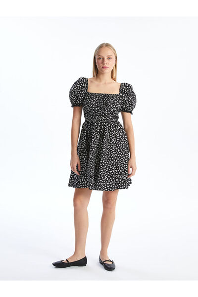 LC Waikiki New Season from Güli̇s Gi̇yi̇m Black Square Neck Floral Dress