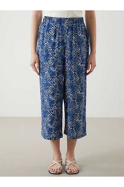 LC Waikiki Patterned Women's Capri with Elastic Waist
