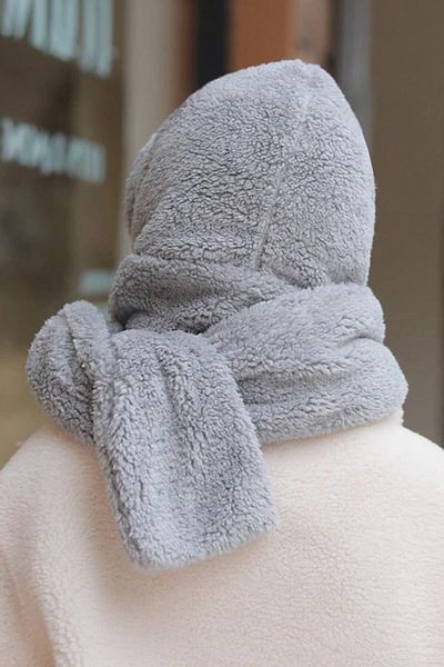 Bundera Gray Hooded Women's Plush Beret, Scarf, Neck Collar Shawl Windproof