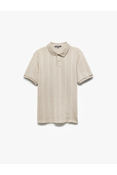 Koton Μπλουζάκι με κοντό μανίκι με υφή και κανονική εφαρμογή