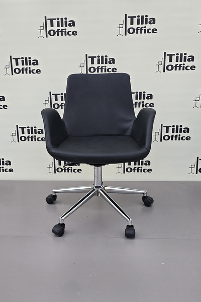Tilia Maki Kuaför ve Çalışma Koltuğu Krom Konik Tekerlekli Ayak Siyah Deri
