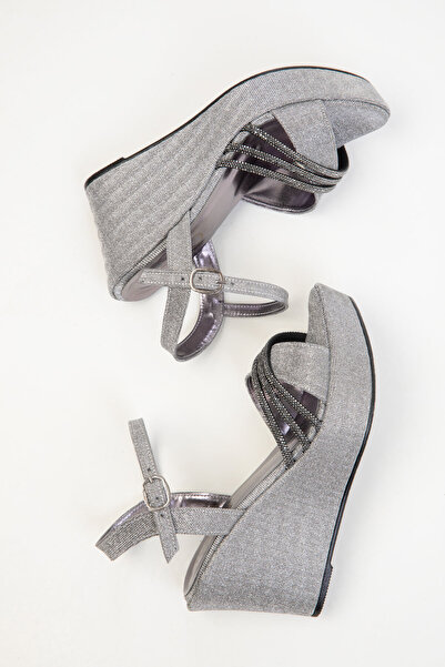 SOHO Platinové dámské boty na klínovém podpatku 20361