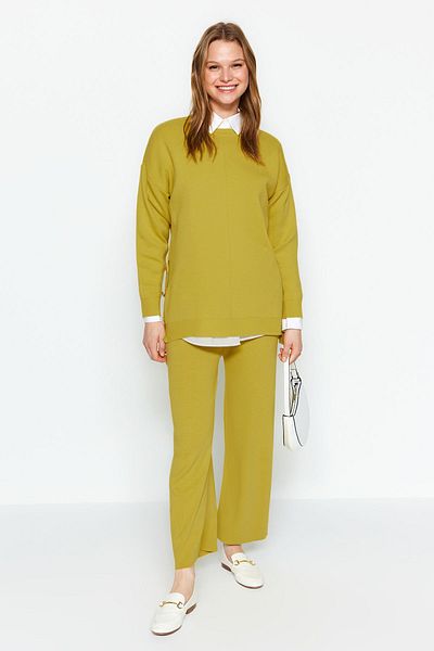 Trendyol Modest Pistachio Green Side Button Detailed Knitwear Top and Bottom Set TCTAW24US00110