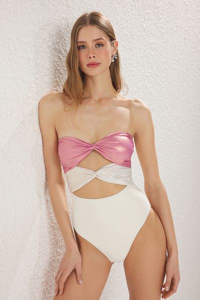 LILYROSE Detailně vystřižené plavky bez ramínek z kovové tkaniny