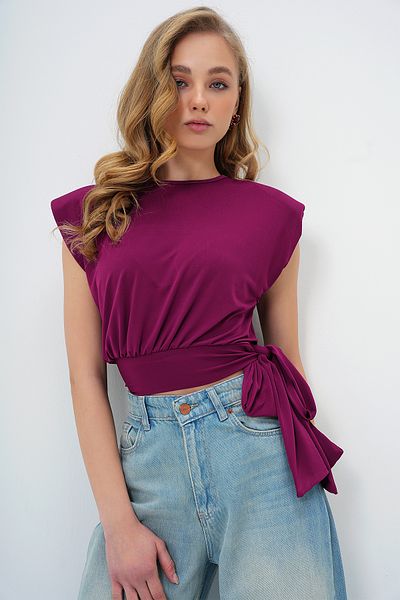 Trend Alaçatı Stili Women's Plum Crew Neck Padded Waist Binding Information Sandy Blouse Alc-X13493