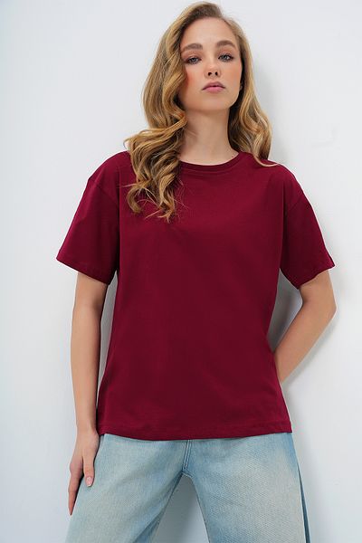 Trend Alaçatı Stili Women's Burgundy Crew Neck Basic T-Shirt Alc-X13684