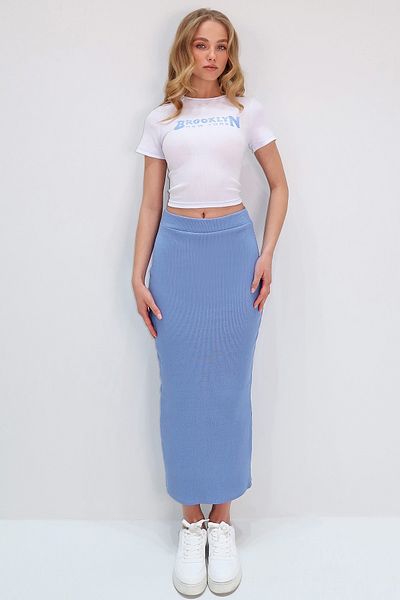 Trend Alaçatı Stili Women's Blue Crew Neck Embroidered Crop Blouse and Skirt Set Alc-X13725